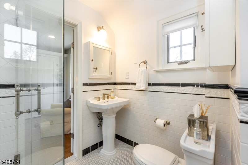 WAYLAND - Residential