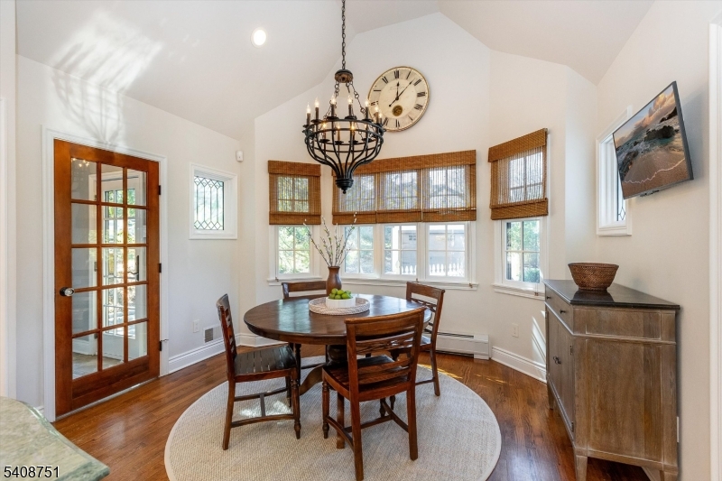 WAYLAND - Residential