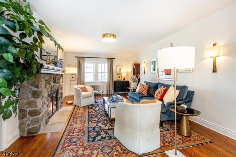 WAYLAND - Residential