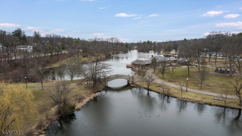 WAYLAND - Residential