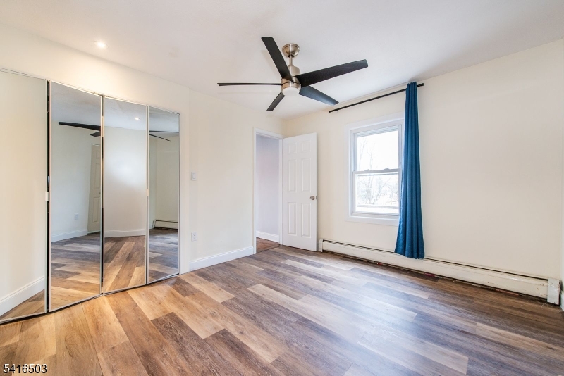 Upper Greenwood Lake - Residential