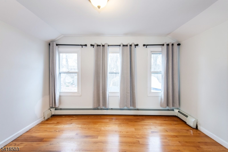 Upper Greenwood Lake - Residential