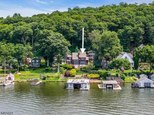 79 CASTLE ROCK RD, LAKE HOPATCONG, NJ 07849 - Image 4bdd1e557652f3a01eeebbbca5b55fd2/3201426729