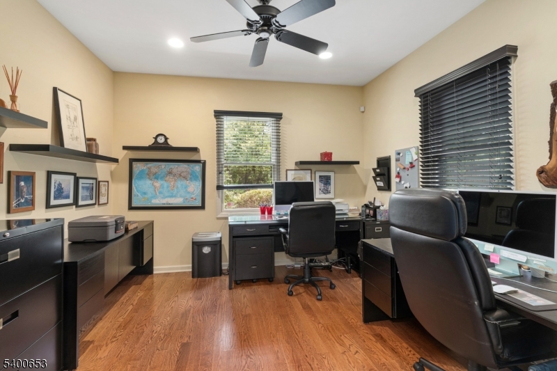 White Meadow Lake - Residential