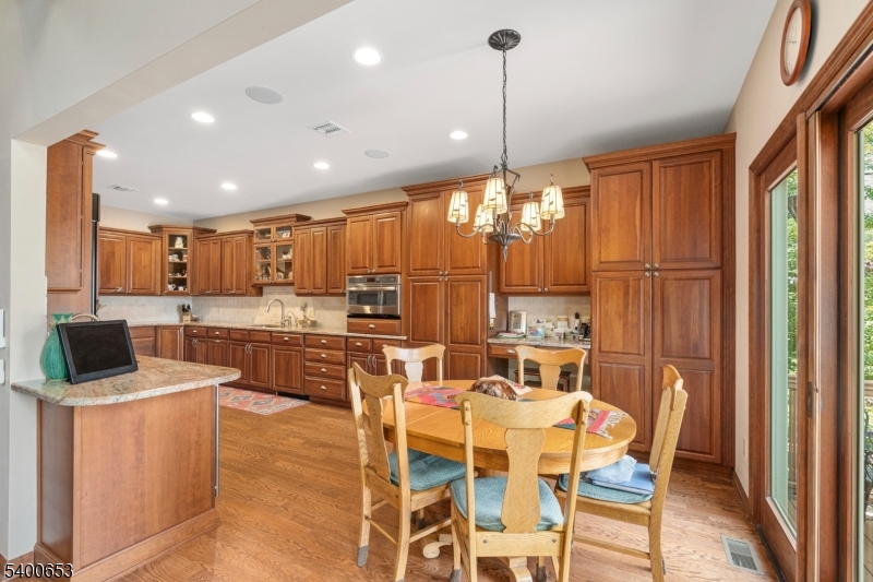 White Meadow Lake - Residential