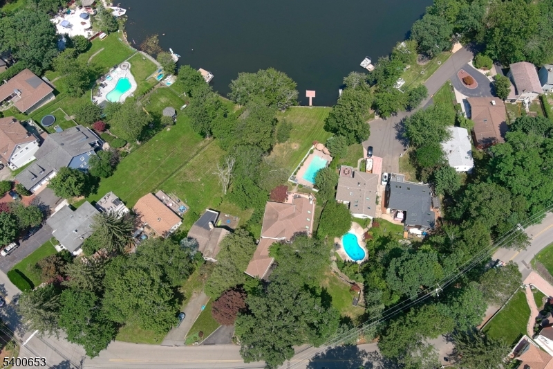 White Meadow Lake - Residential