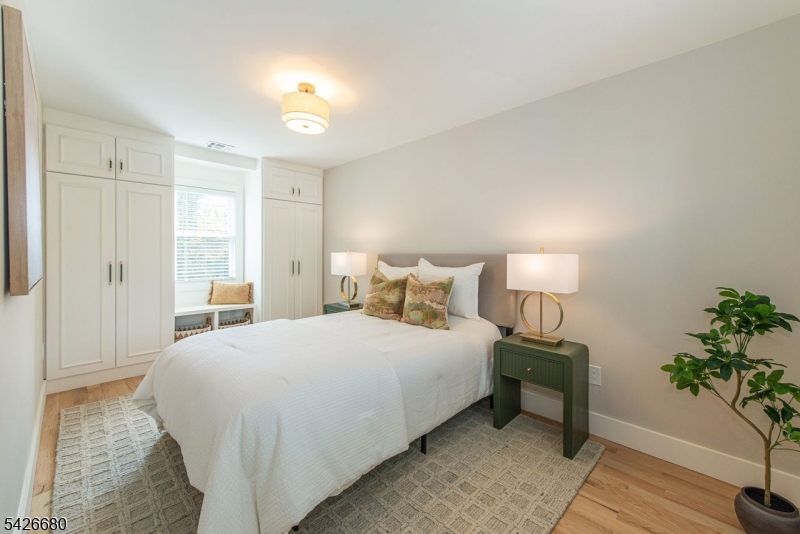 Upper Montclair - Residential