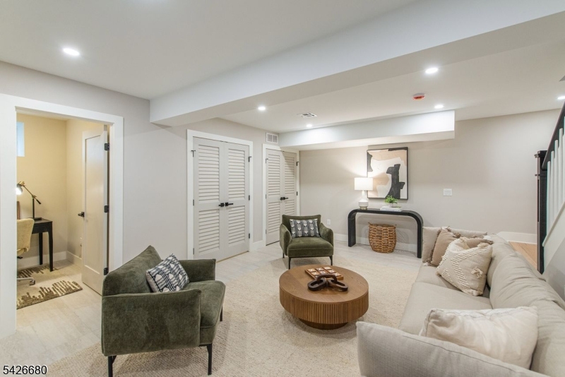 Upper Montclair - Residential