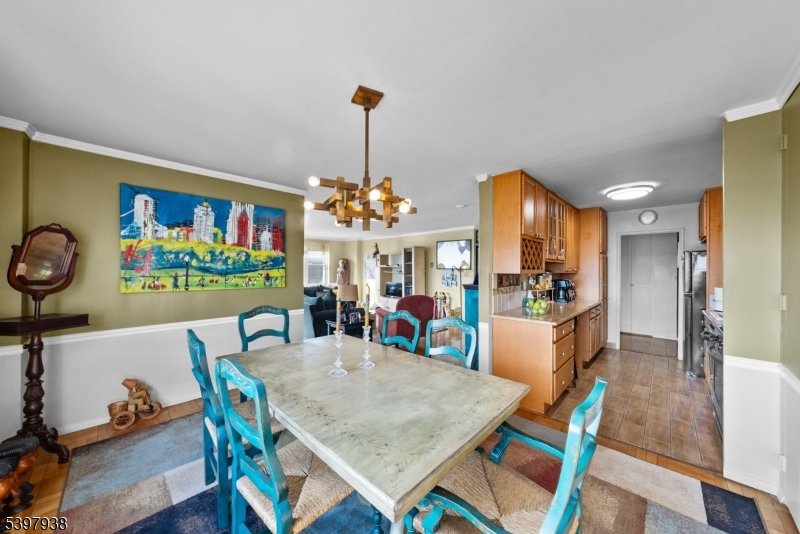 Mediterranean-S - Residential