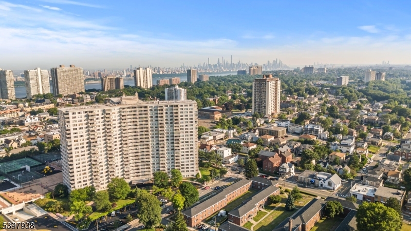 Mediterranean-S - Residential