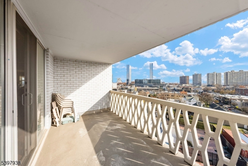 Mediterranean-S - Residential