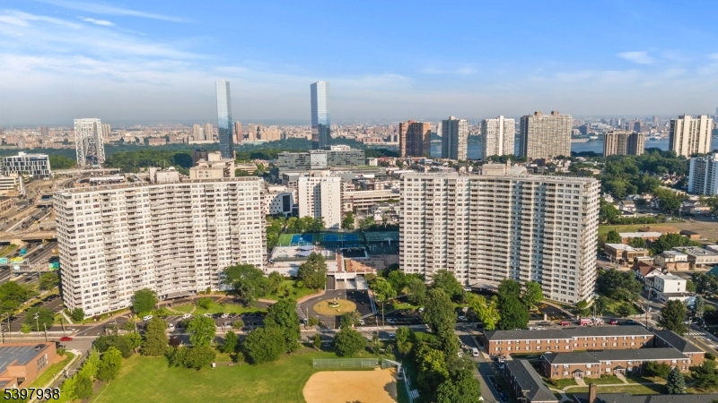 Mediterranean-S - Residential