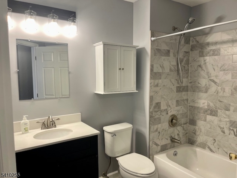 The Glens - Residential Lease