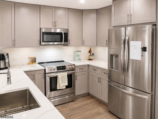 1 CARRIAGE CITY PLZ APT 1122, RAHWAY, NJ 07065 - Image 4bf1fbd913d20b7887d386529df3dc2a/3146543635