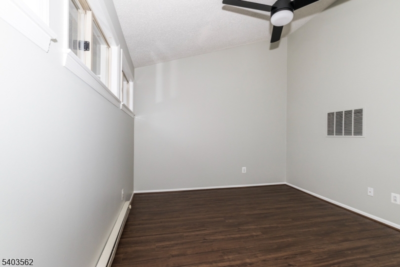 SCENIC HILL - Residential