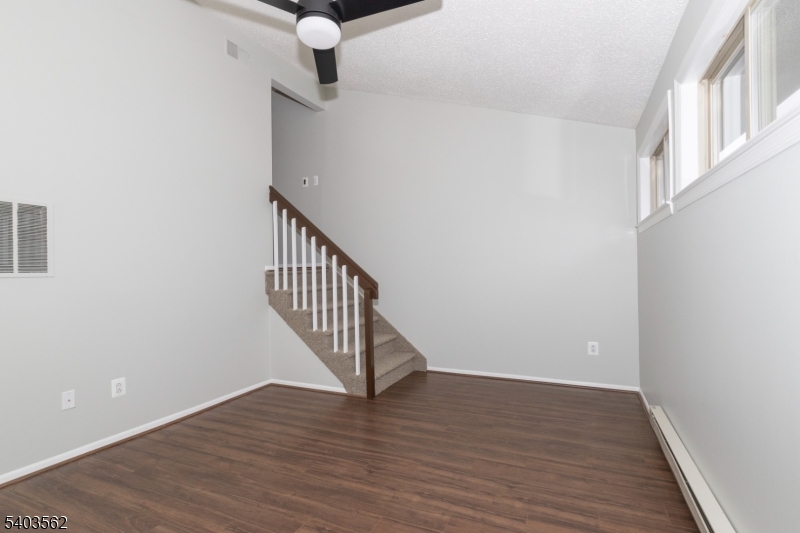 SCENIC HILL - Residential