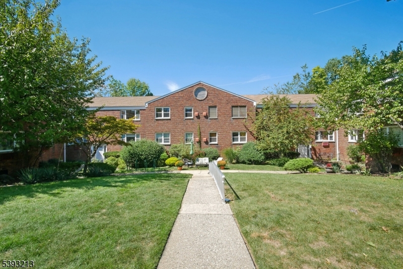 Clareview Condominiums - Residential Lease