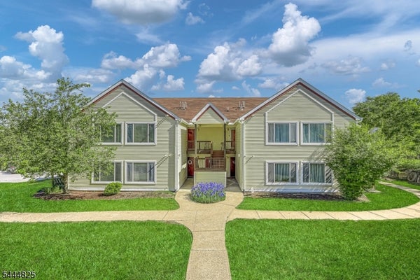 158 FALCON RIDGE WAY N # 158, HAMBURG, NJ 07419 - Image 4c2ea61213fdbc3d8e983ae52d1bd1f2/1397684468