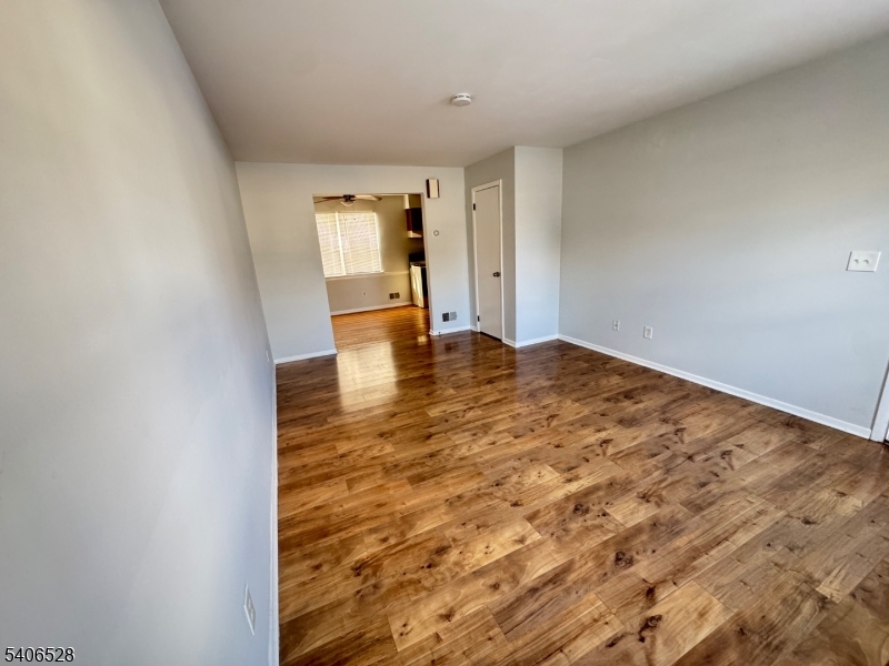 Hanover Square - Residential Lease