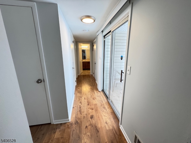 Hanover Square - Residential Lease