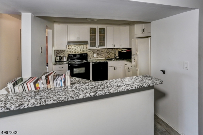 South Green I Condos - Residential Lease