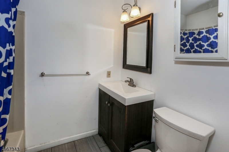 South Green I Condos - Residential Lease