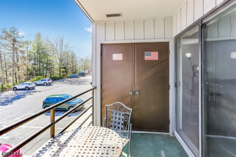 South Green I Condos - Residential Lease