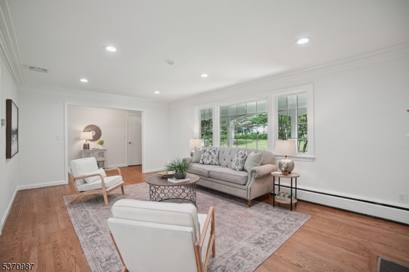 Country Club/Poet's - Residential