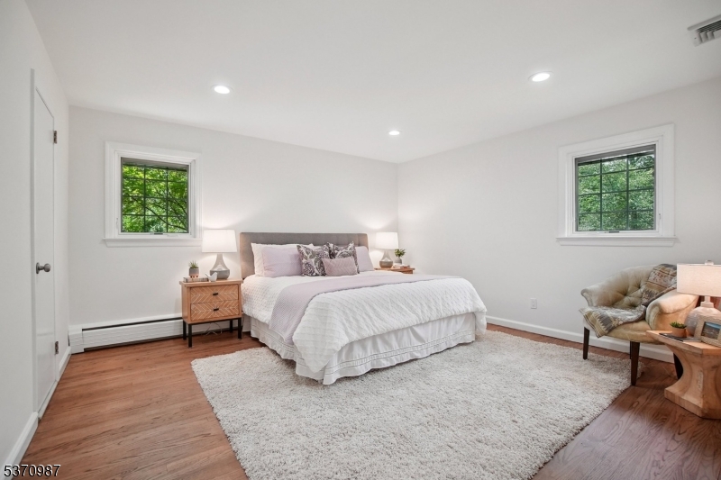 Country Club/Poet's - Residential