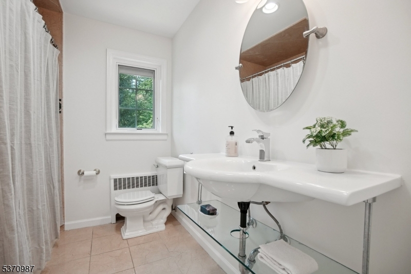 Country Club/Poet's - Residential