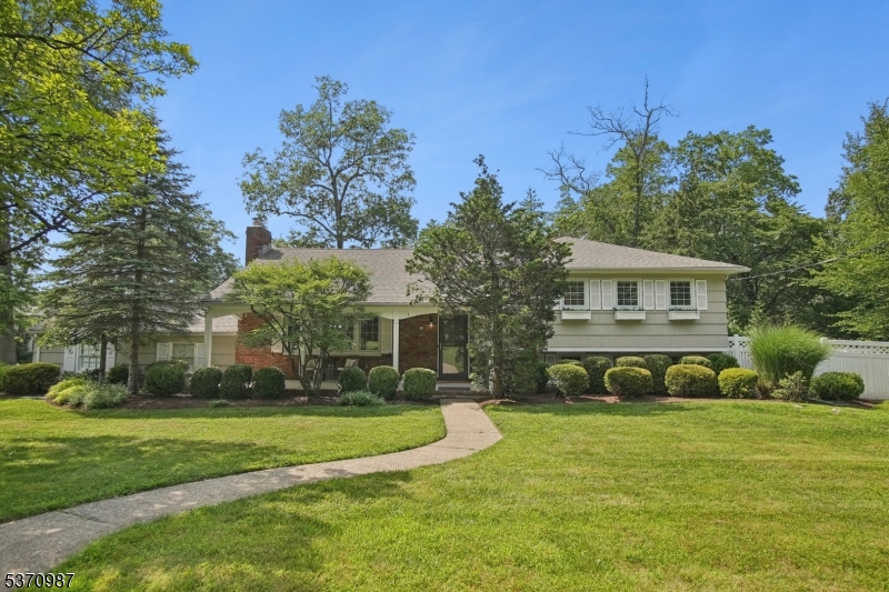 Country Club/Poet's - Residential