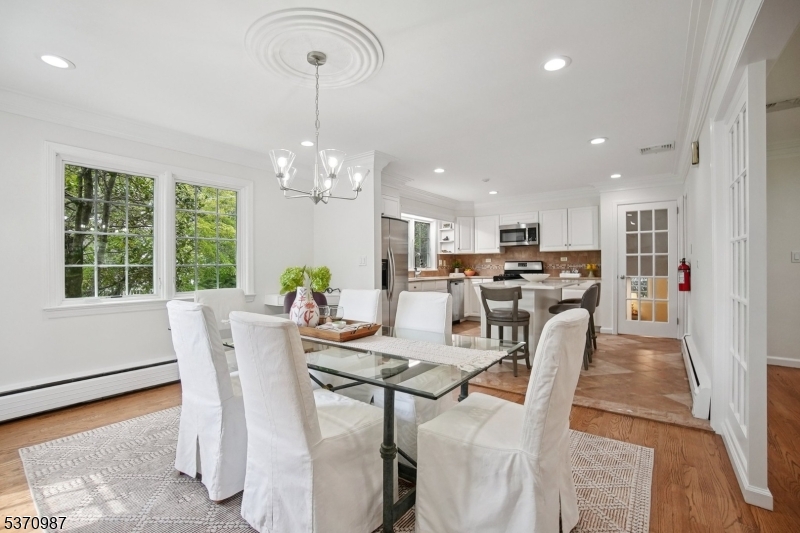 Country Club/Poet's - Residential