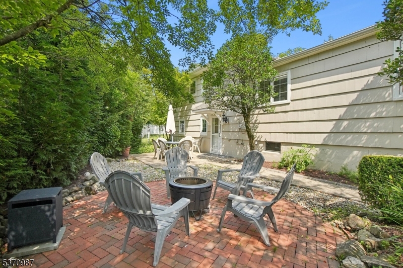 Country Club/Poet's - Residential