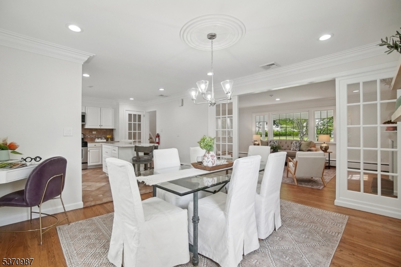 Country Club/Poet's - Residential