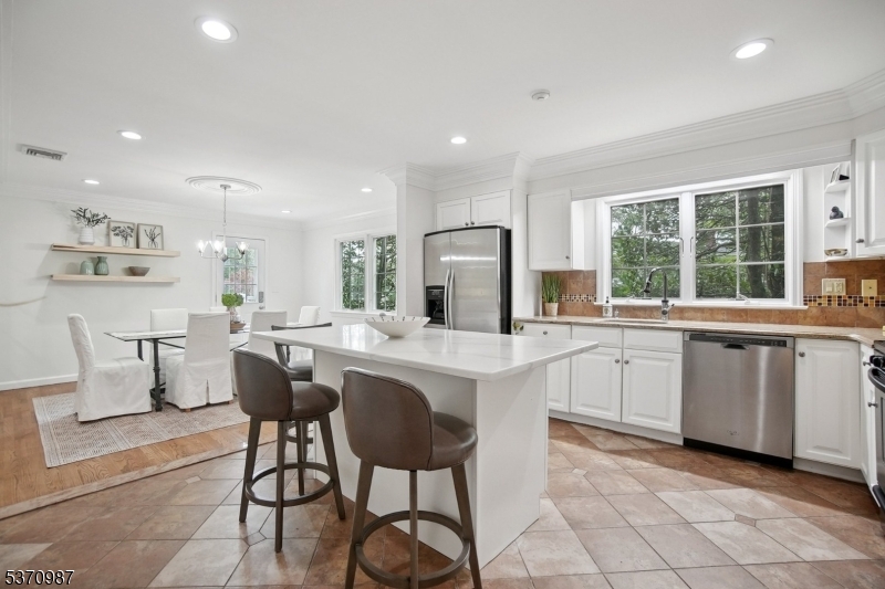 Country Club/Poet's - Residential