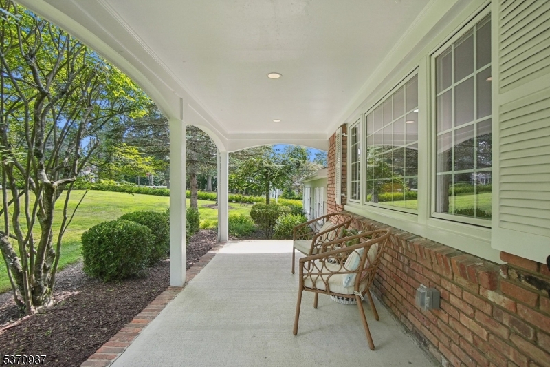 Country Club/Poet's - Residential