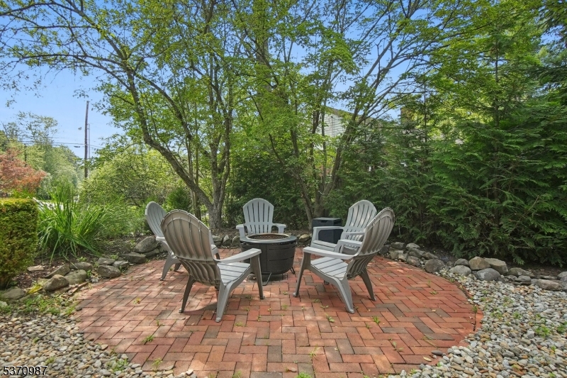 Country Club/Poet's - Residential