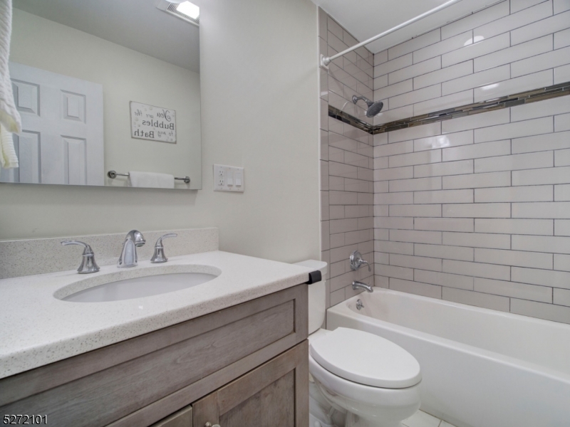 Mooney Mountain - Residential