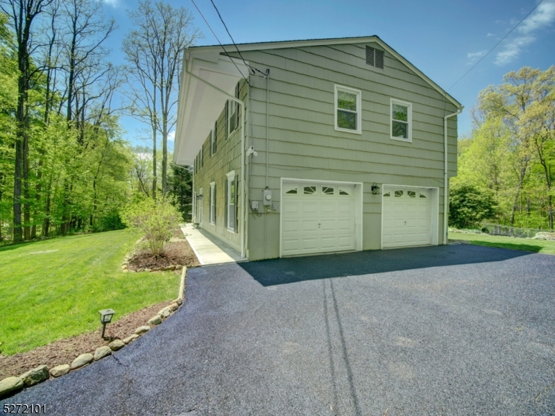 Mooney Mountain - Residential