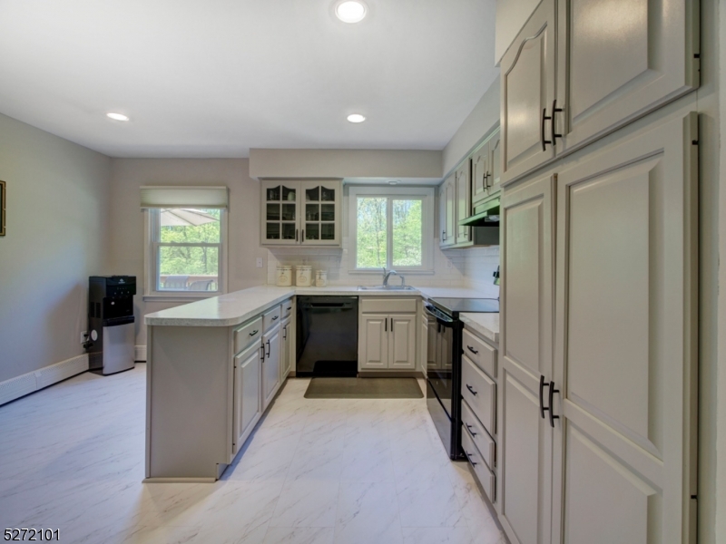 Mooney Mountain - Residential