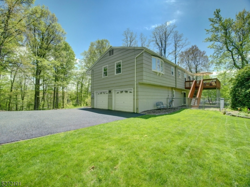 Mooney Mountain - Residential