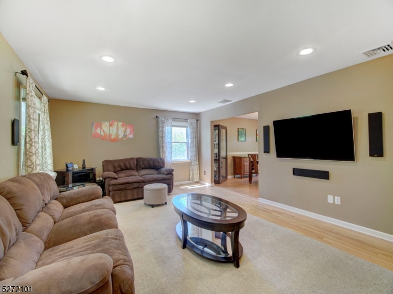 Mooney Mountain - Residential