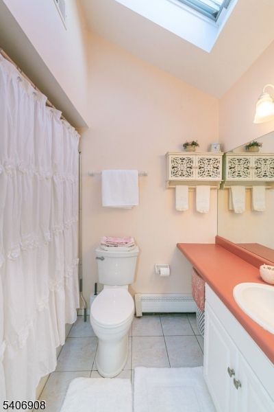 Cupsaw Lake - Residential