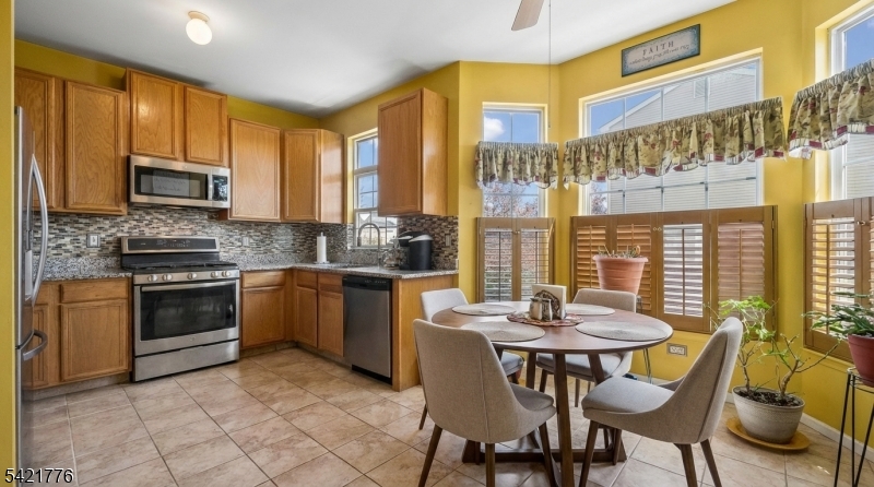 Planters Pointe - Residential