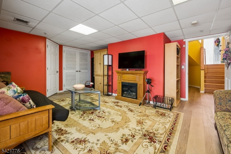 Planters Pointe - Residential