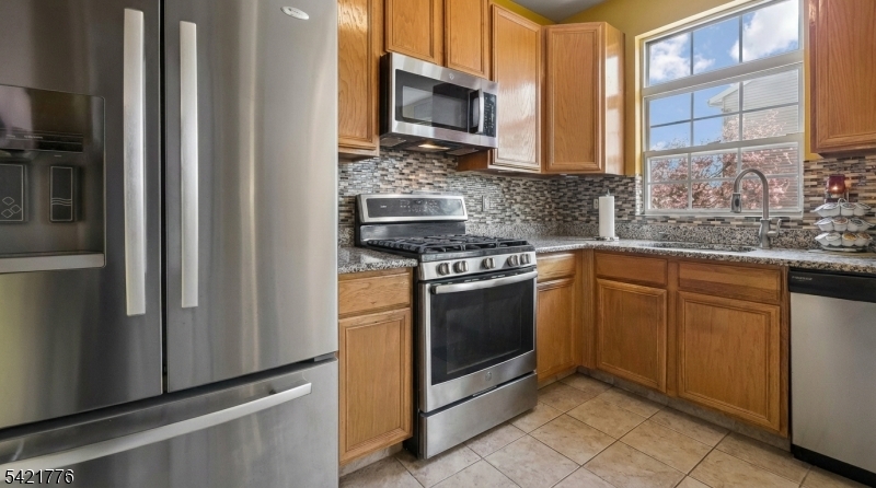 Planters Pointe - Residential