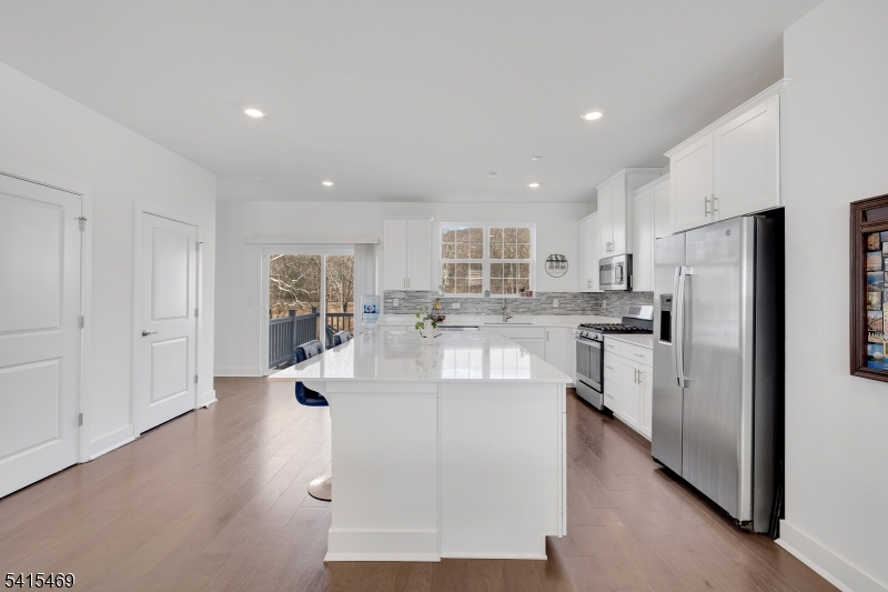 COLLECTION at MORRIS PLAINS - Residential