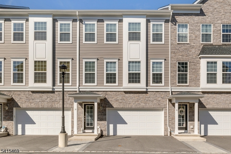 COLLECTION at MORRIS PLAINS - Residential