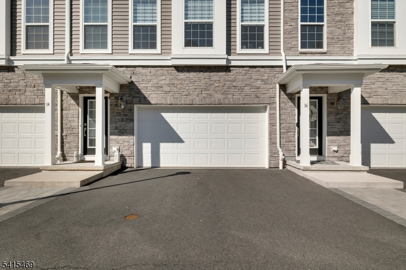 COLLECTION at MORRIS PLAINS - Residential