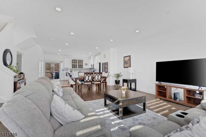 COLLECTION at MORRIS PLAINS - Residential